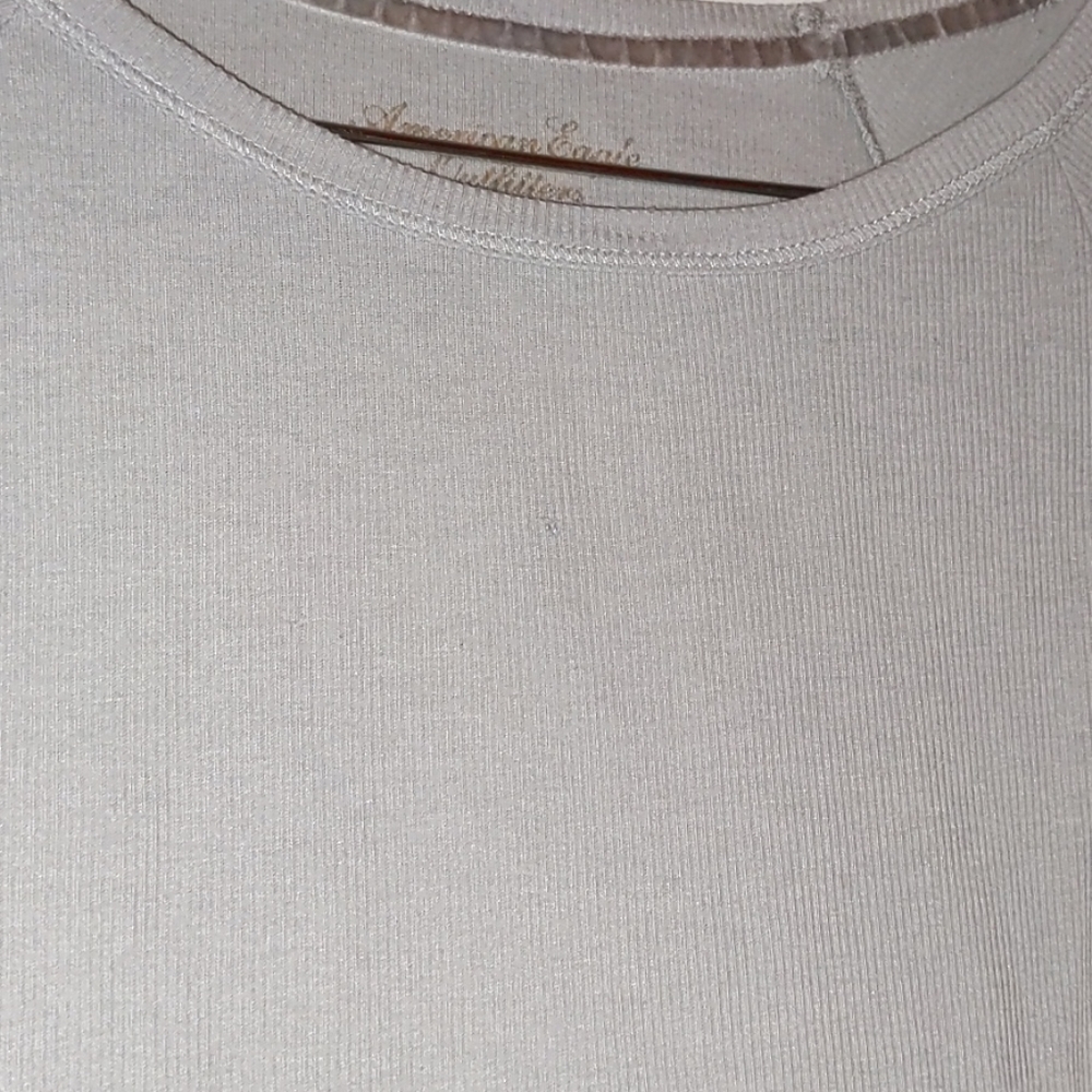 Gray top - Picture 3 of 3